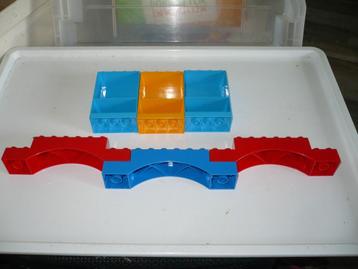 duplo  kast en boog beschikbaar voor biedingen