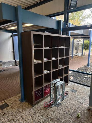 Grote Kallax kast ca. 2x2 mtr 25 vakken beschikbaar voor biedingen