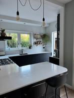 Complete mat zwarte keuken met luxe apparatuur, Ophalen, U-keuken, Zwart, Zo goed als nieuw