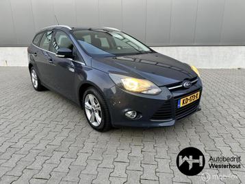 Ford Focus Wagon 1.0 EcoBoost Titanium Navi Auto inparkeren beschikbaar voor biedingen