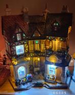 Kerstdorp huisjes met verlichting (kersthuis kerstdecoratie), Diversen, Kerst, Ophalen of Verzenden, Zo goed als nieuw