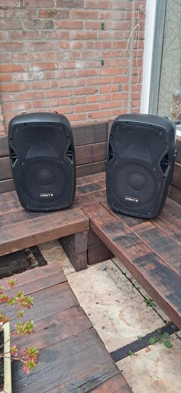 Vonyx 600W Speakers beschikbaar voor biedingen