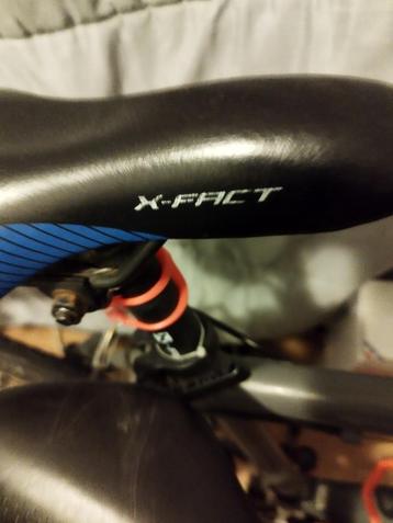 Racefiets x-fact  cross alu beschikbaar voor biedingen