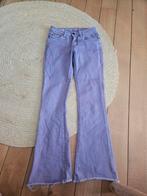 Florez Jeans Flare paars S, Kleding | Dames, Verzenden, Zo goed als nieuw, Overige kleuren, W28 - W29 (confectie 36)