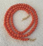 Antiek Vintage Bloedkoraal ketting., Ophalen of Verzenden, Goud, Ketting, Met edelsteen