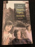 Negen Open Armen - Benny Lindelauf, Ophalen of Verzenden, Zo goed als nieuw, Nederland