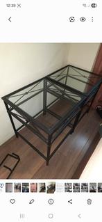 2 bijzettafeltjes zwart metaal met glas, Huis en Inrichting, Tafels | Sidetables, Ophalen, 50 tot 100 cm, Rond, 25 tot 50 cm