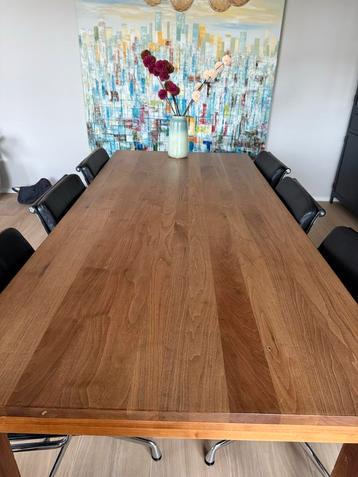 Massief Notenhouten Eettafel geolied - Prachtstaat! beschikbaar voor biedingen