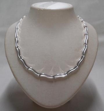 Zilveren massief modernist collier Franz Scheuerle nr.1235 beschikbaar voor biedingen