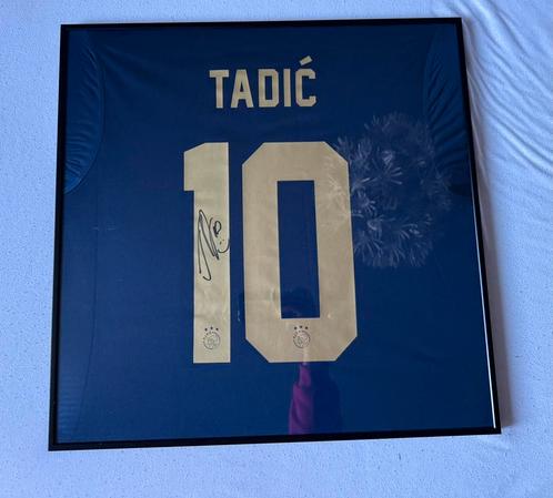 Gesigneerd Ajax shirt van Tadic, Verzamelen, Sportartikelen en Voetbal, Zo goed als nieuw, Shirt, Ajax, Ophalen of Verzenden