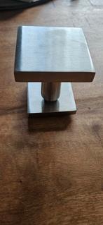 Vaste Voordeurknop   deurknop Geborsteld Vierkant RVS Look, Doe-het-zelf en Verbouw, Hang- en Sluitwerk, Ophalen, Zo goed als nieuw