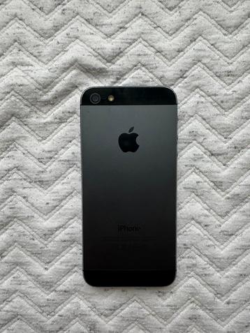 Iphone 5 - Goed werkend beschikbaar voor biedingen