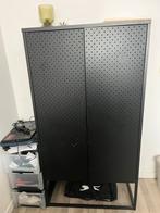 Buffetkast van metaal, Zo goed als nieuw, Metaal, 150 tot 200 cm, 25 tot 50 cm