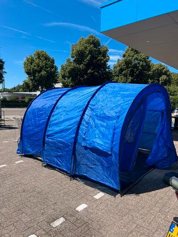 4 persoons tunneltent 2 slaapcabines 420 lang ca 315 breed beschikbaar voor biedingen