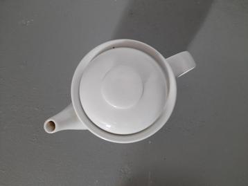 Arzberg Daily theepot beschikbaar voor biedingen