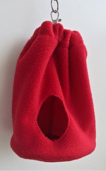 Slaapzakje/tentje rood beschikbaar voor biedingen