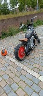 Stoere Custom Bobber, Motoren, 700 cc, 2 cilinders, Chopper, Meer dan 35 kW