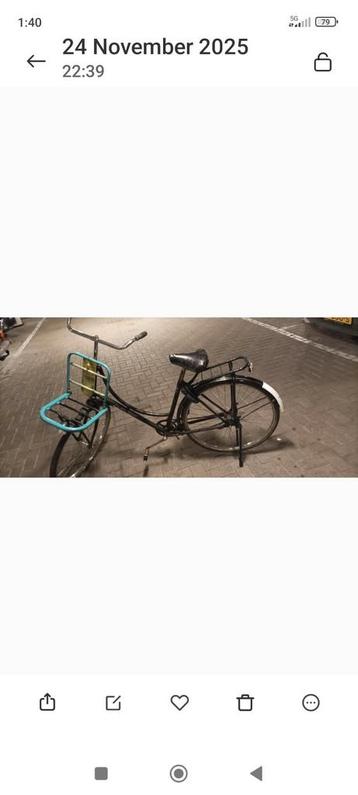 Fiets  slot verlichting kleur zwart voor rek ook zwart gesch