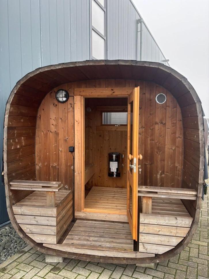 Barrelsauna 240 cm I Thermowood I 230V I 2025 opruiming!, Sport en Fitness, Sauna, Zo goed als nieuw, Complete sauna, Fins of Traditioneel