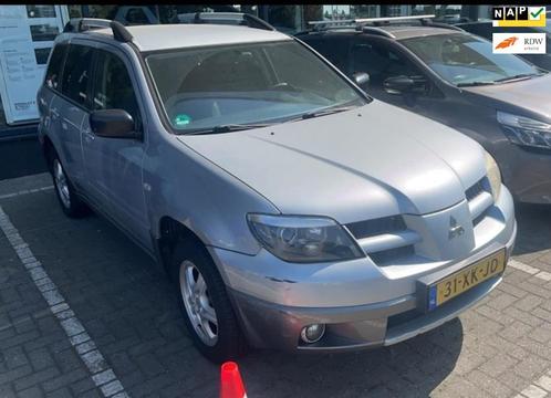 Mitsubishi Outlander Sport 2.0 Invite+ Airco LPG G3, Auto's, Mitsubishi, Te koop, Outlander, ABS, Airbags, Airconditioning, Centrale vergrendeling