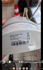 Chiron Iris, Ophalen of Verzenden