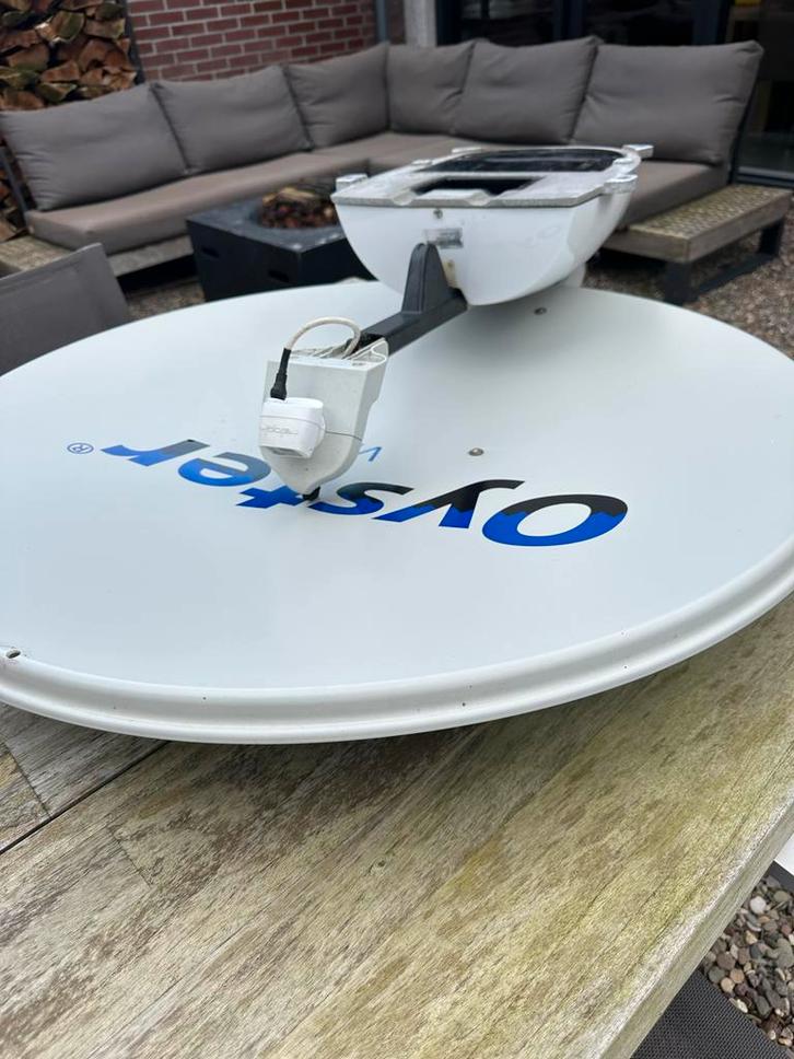 Oyster Vision Automatische Satellietantenne, Audio, Tv en Foto, Schotelantennes, Gebruikt, (Schotel)antenne, Overige merken, Ophalen
