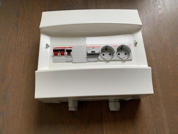 Abb Verdeler 1 installatieautomaat B16, 1 aardlekautomaat beschikbaar voor biedingen