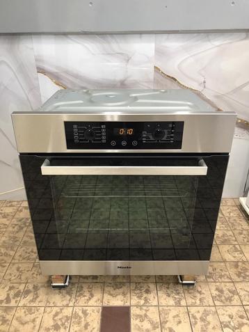 Te koop Miele inbouw oven 60X60cm H4810B In zeer goed staat beschikbaar voor biedingen