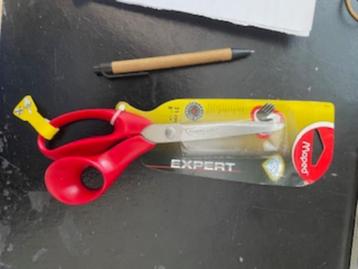 Schaar LINKSHANDIG Maped Expert 21 cm. Nieuw. beschikbaar voor biedingen