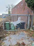 Grote ijzeren poort, Ophalen, IJzer, Sierhekwerk