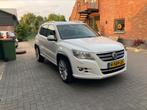 Vw tiguan  R line, Auto's, Stof, 4 cilinders, Wit, Handgeschakeld