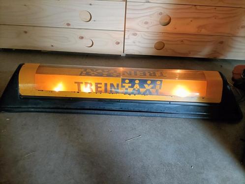 Zeldzame grote lichtbak. Bestrax trein taxi. Voor op de auto, Antiek en Kunst, Curiosa en Brocante, Ophalen