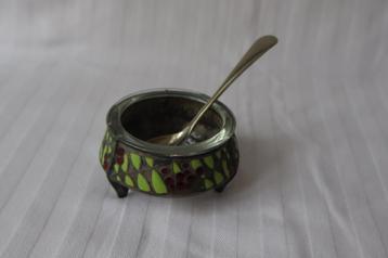 Vintage Russisch emaille kaviaar schaaltje en lepeltje beschikbaar voor biedingen