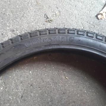 leuk partijtje 16 inch bromfiets banden nieuw. beschikbaar voor biedingen