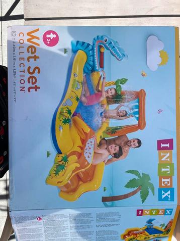 Intex zwembad speelparadijs beschikbaar voor biedingen