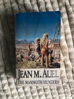 The Mammoth Hunters book 3  - Jean M. Auel, Ophalen of Verzenden, Gelezen, Jean M. Auel
