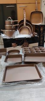 20-piece Luxury Pan Set of Forged Aluminum - Incl. Bakeware, Nieuw, Pannenset, Ophalen of Verzenden, Aluminium