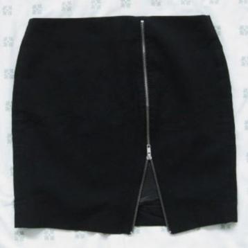 The Kooples zwarte rok, kort met rits, mt M, wol en leer beschikbaar voor biedingen