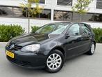 Volkswagen Golf 1.6 75KW 5D 2005 Zwart, Auto's, Voorwielaandrijving, 4 cilinders, 620 kg, Zwart
