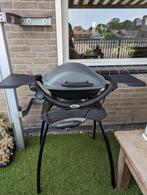 Elektrische Weber Q1400 BBQ met onderstel en hoes, Ophalen, Zo goed als nieuw, Weber