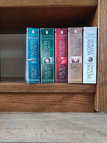 Game of Thrones book serie  beschikbaar voor biedingen
