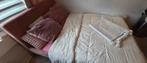 mooi roze fluwelen bed 140x200, Huis en Inrichting, Ophalen, Tweepersoons, 140 cm, Zo goed als nieuw