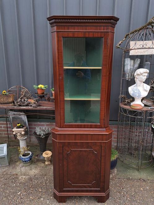 Klassiek hoek vitrine, servies kast afm. 47 x 47cm en 185cm, Huis en Inrichting, Kasten | Vitrinekasten, Zo goed als nieuw, 25 tot 50 cm