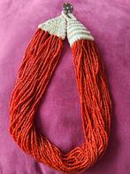 Naga glaskraaltjes Ketting, Ophalen of Verzenden, Gebruikt, Rood, Steen of Mineraal