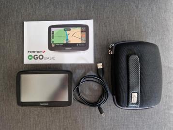 TomTom GO Basic Navigatiesysteem beschikbaar voor biedingen
