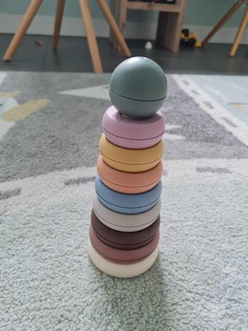 Mushie ringtoren beschikbaar voor biedingen