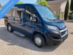 Peugeot Boxer rolstoelbus rolstoel voorin side by side, Auto's, Bestelauto's, Stof, Gebruikt, Zwart, Bedrijf