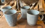 4 Landelijke grijze mokken, Huis en Inrichting, Keuken | Servies, Ophalen of Verzenden, Zo goed als nieuw, Overige stijlen, Kop(pen) en/of Schotel(s)