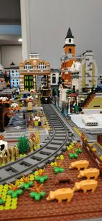 Mega Lego Modular City (Compleet stad te koop!), Kinderen en Baby's, Ophalen of Verzenden, Zo goed als nieuw
