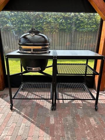 Kamado incl. RVS buitenkeuken nu van € 1400,- voor  € 850,- beschikbaar voor biedingen
